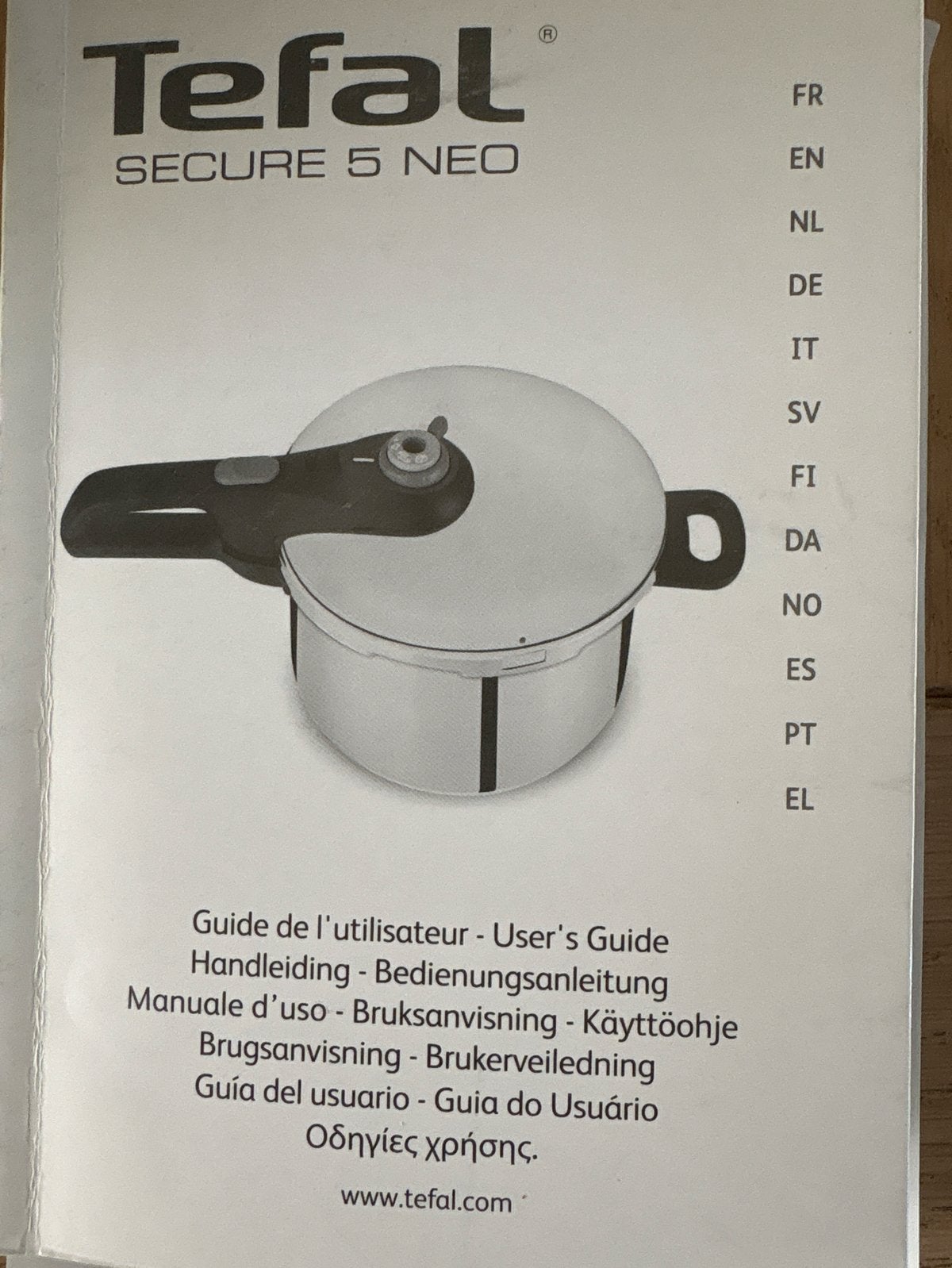 Tefal Secure 5 Neo Snelkookpan - 6L RVS, Huis en Inrichting, Keuken | Potten en Pannen, Verzenden, Zo goed als nieuw