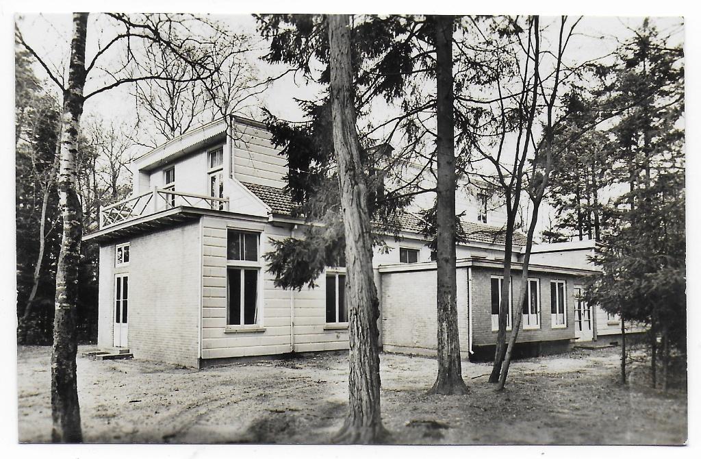 Putten 't Plenkenhuus Gelopen Ansichtkaart (B7547 ), Verzamelen, Ansichtkaarten | Nederland, Verzenden, 1980 tot heden, Gelopen