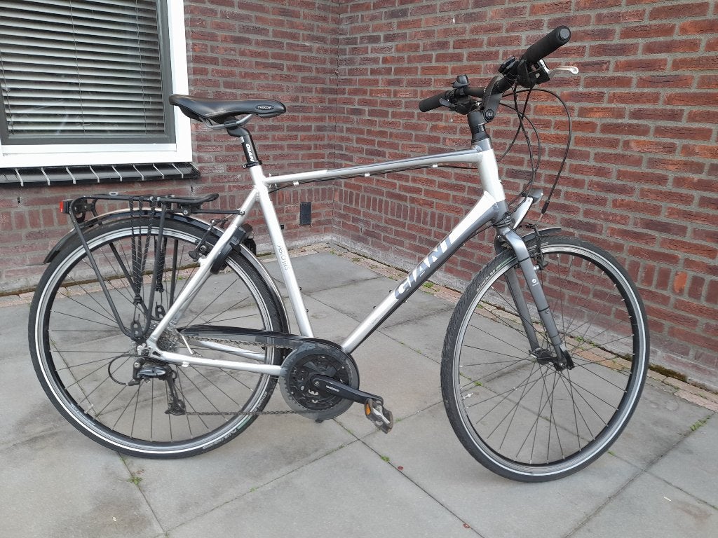 GIANT HERENFIETS AERO/RS, Ophalen, Gebruikt, Velgrem, Versnellingen
