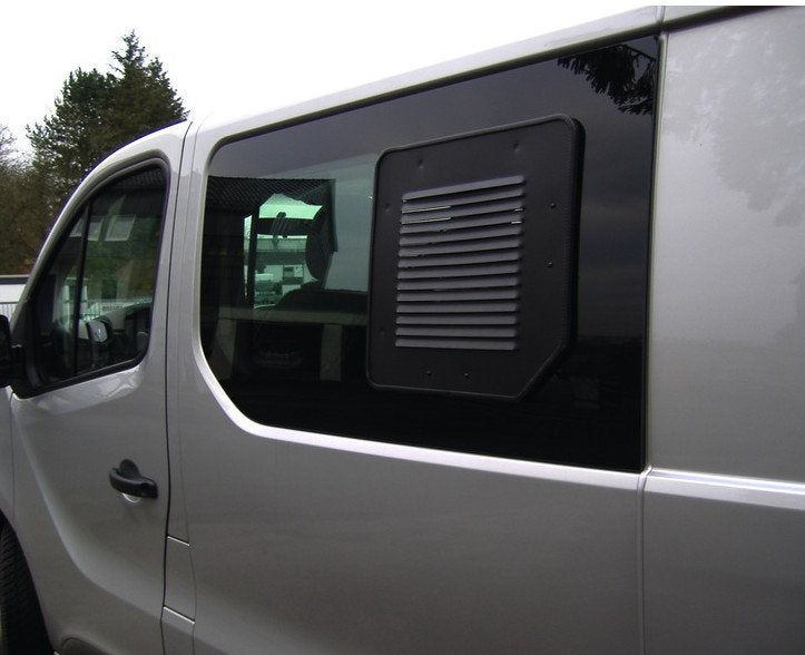 Ventilatierooster Opel Vivaro B Renault Trafic 3 LINKS vanaf, Buurserstraat 15 A, 7481 EG,Haaksbergen, Ophalen of Verzenden, Info@123CamperOnderdelen.nl