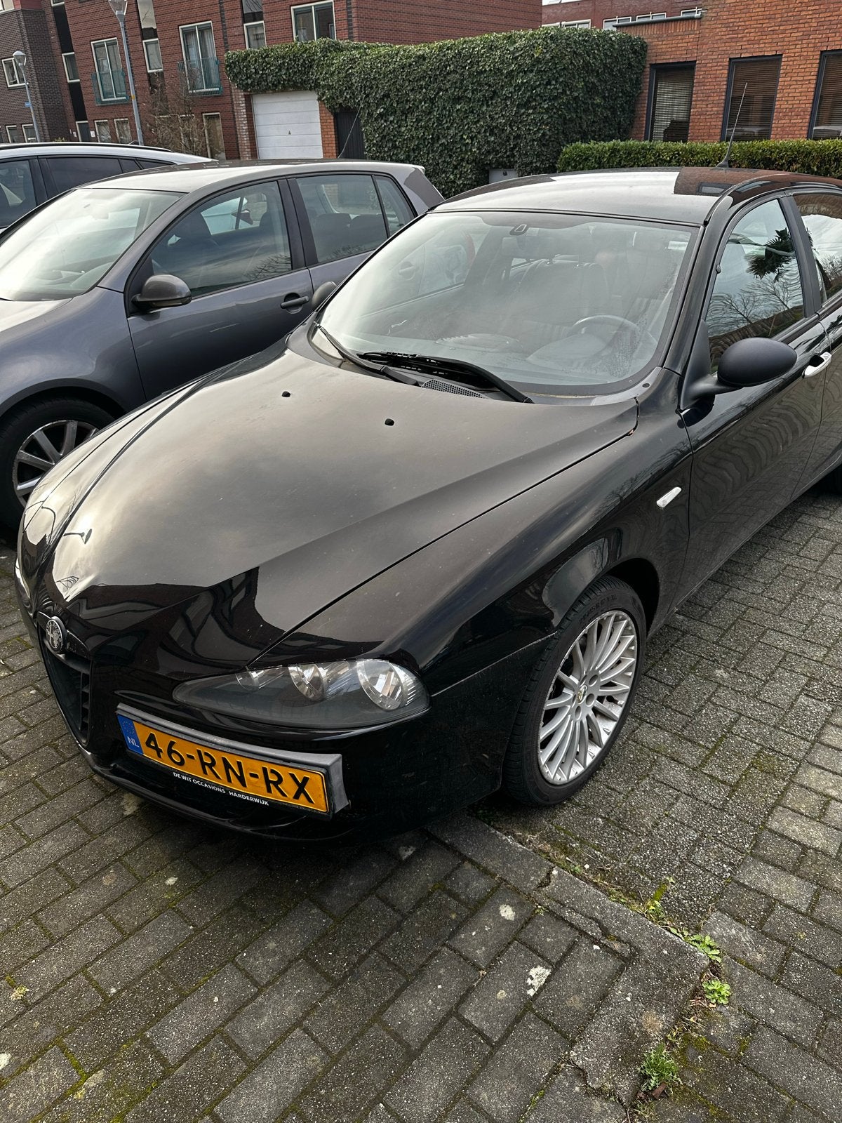 Alfa Romeo 147 1.6 T.spark 16V 88KW 5DR 2005 Zwart, Voorwielaandrijving, 1195 kg, 4 cilinders, 400 kg