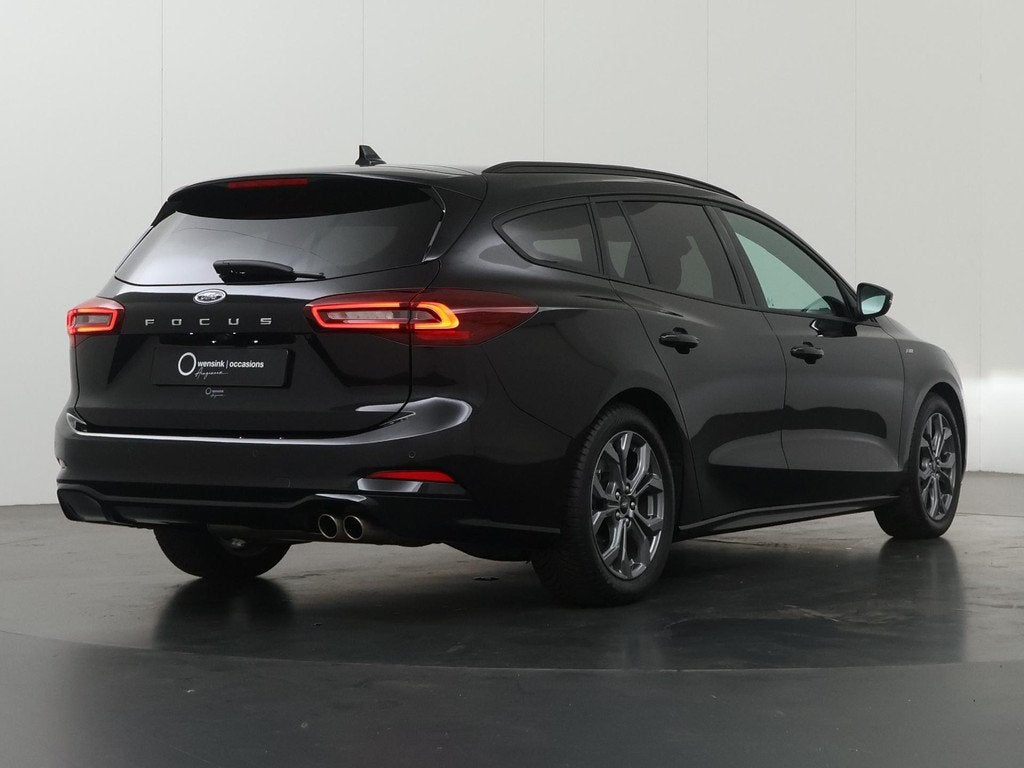 Ford Focus 1.0 EcoBoost Hybrid ST Line X | Afneembare Trekha, Auto's, Ford, Stof, Gebruikt, Automatische klimaatregeling, Zwart
