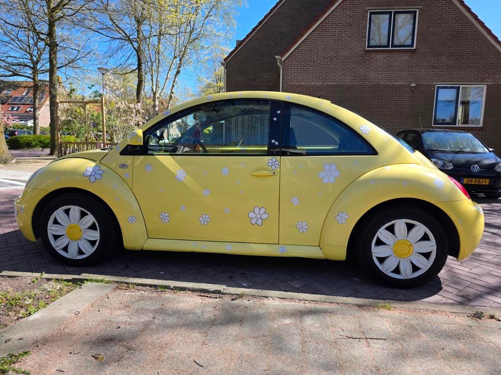 !Unieke! Volkswagen Beetle (Kever) 2.0 1999 Geel, DAISY, Auto's, Volkswagen, Voorwielaandrijving, 1203 kg, Beetle (Kever), 4 cilinders