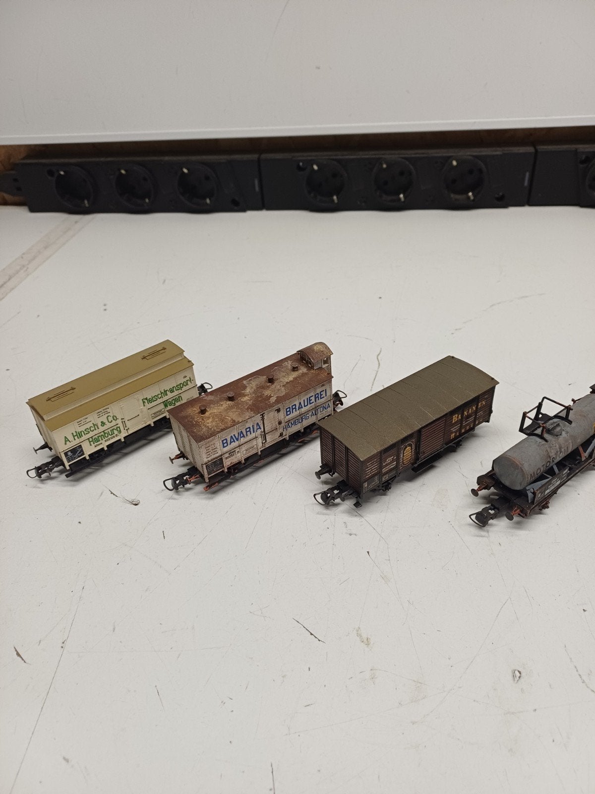Trix H0 4x Goederenwagens (Set 21218) - Nieuwstaat, Gelijkstroom, Trix, Wagon, Ophalen of Verzenden