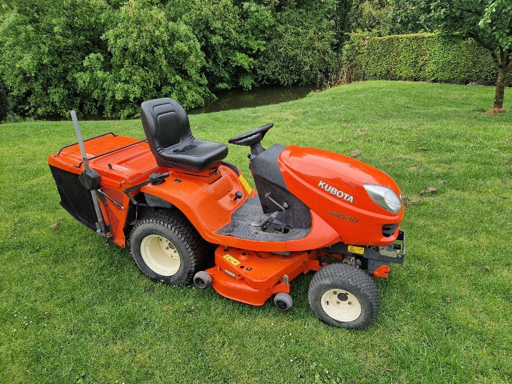 Kubota grasmaaier  diesel 4x4, Ophalen of Verzenden, Gebruikt, 50 cm of meer, Opvangbak