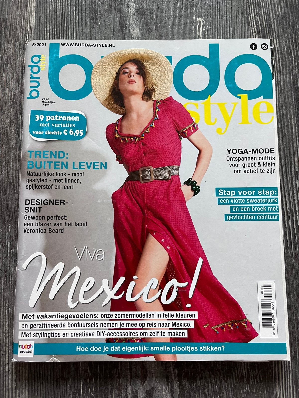 Burda style mei 2021, Ophalen of Verzenden, Zo goed als nieuw, Vrouw, Burda