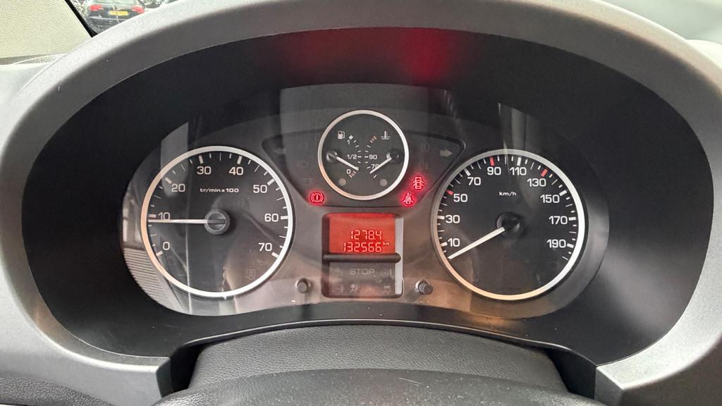 Peugeot Partner Tepee 1.2 PureTech Active Cruise|Airco|Camer, Auto's, Voorwielaandrijving, Gebruikt, 1199 cc, Electronic Stability Program (ESP)
