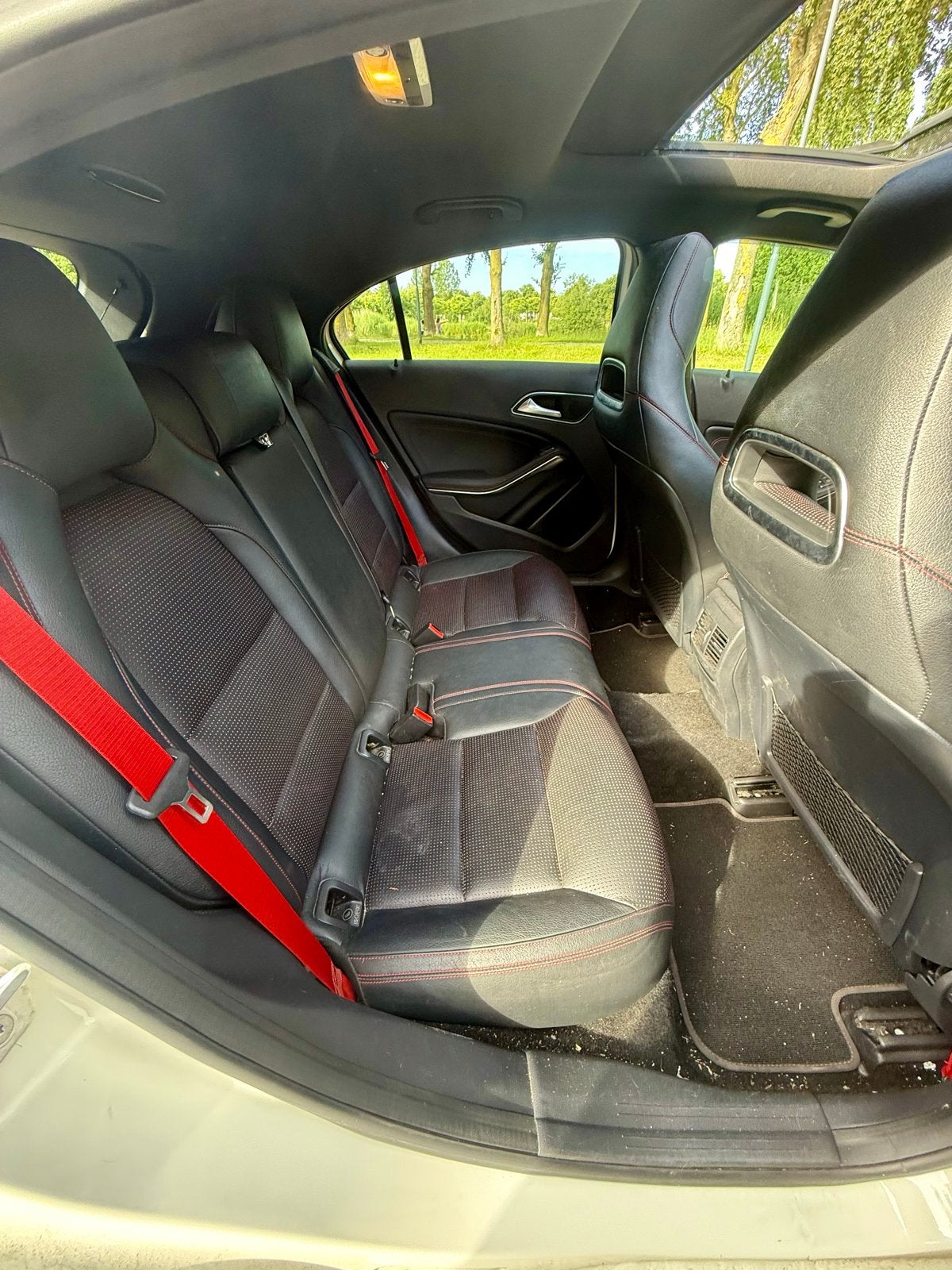 Mercedes-Benz Mercedes A250 Sport 2014 Wit, Automaat, Euro 5, Achterwielaandrijving, Zwart