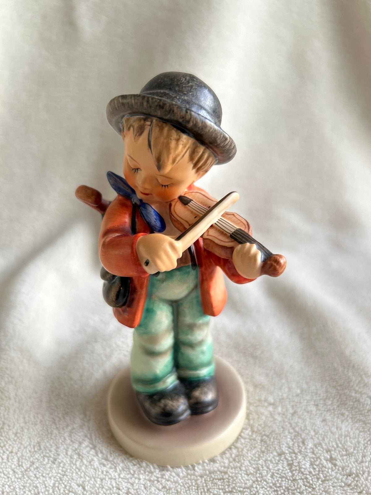 Vintage Hummel beeldje 'Jongen met viool' Goebel, Verzamelen, Ophalen of Verzenden, Zo goed als nieuw, Hummel