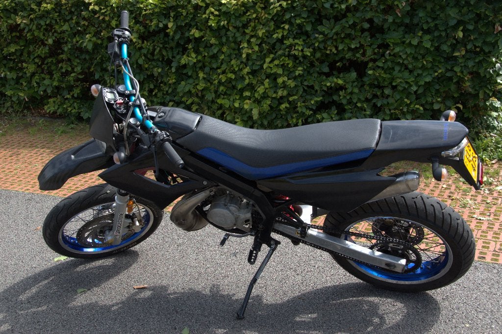 Derbi Senda DRD Racing Blue Edition, Fietsen en Brommers, Brommers | Derbi, Ophalen, 6 versnellingen, Gebruikt, Maximaal 45 km/u