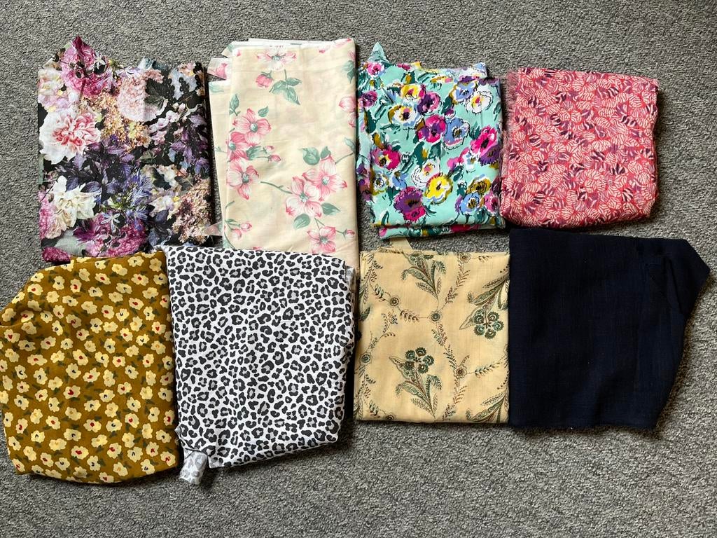 Restanten van lapjes voor knutsel projekten., Overige materialen, Overige kleuren, 120 cm of meer, Nieuw
