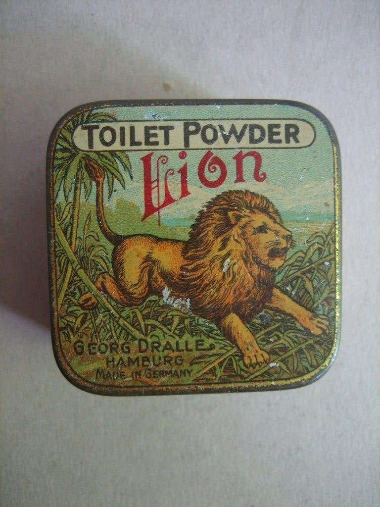 Oud klein blikje toilet powder Lion Dralle Hamburg Germany, Verzamelen, Blikken, Ophalen of Verzenden, Gebruikt, Overige