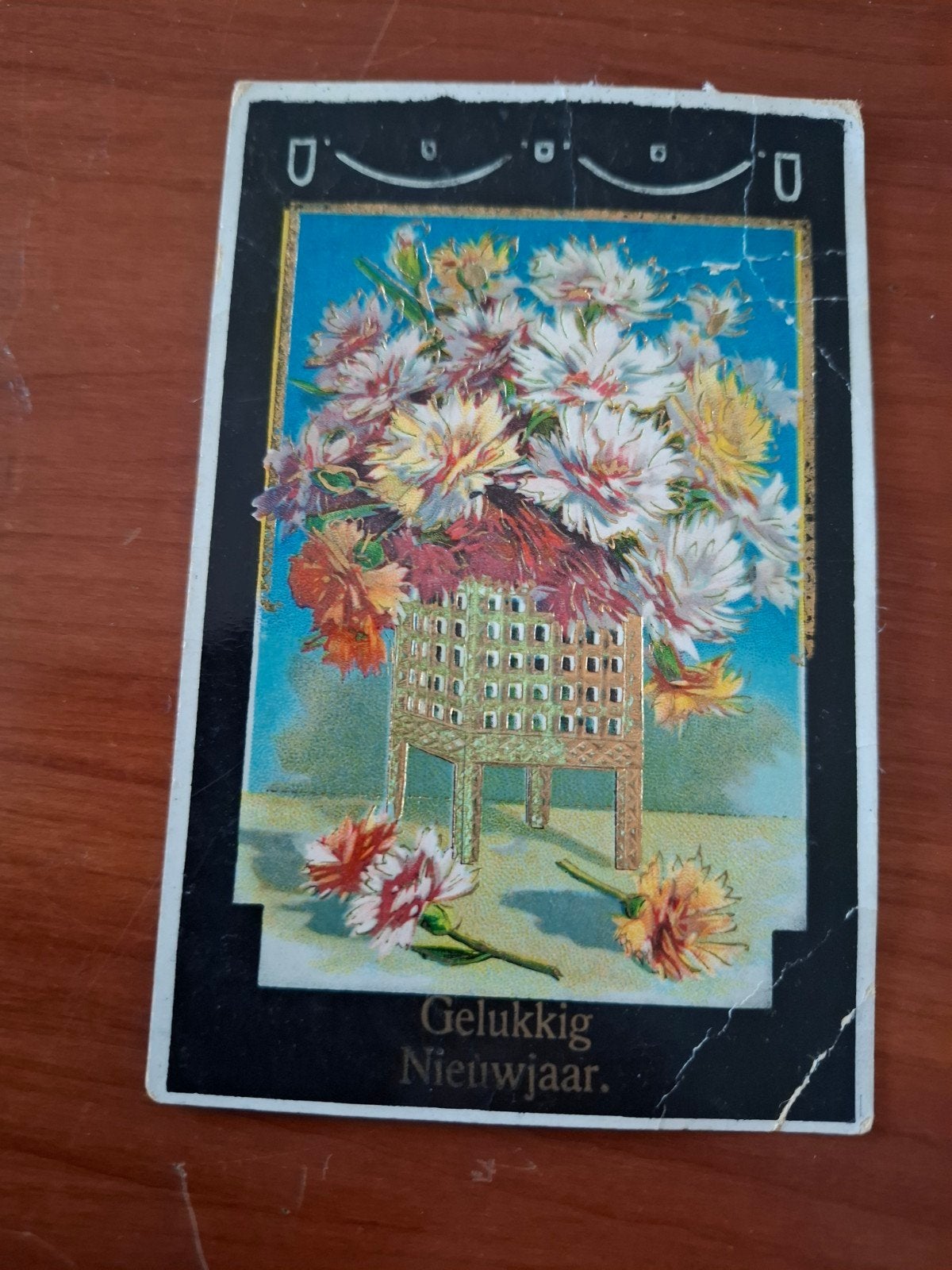 Antieke Nieuwjaarskaart - Art Nouveau Bloemen Reliëf, Ophalen of Verzenden, Voor 1920, Gelopen, Overige thema's