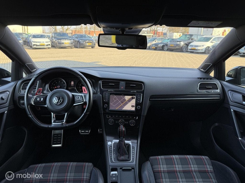 Volkswagen Golf 2.0 TSI GTI Performance AUTOMAAT | ACC |, Gebruikt, Euro 6, 4 cilinders, 1984 cc