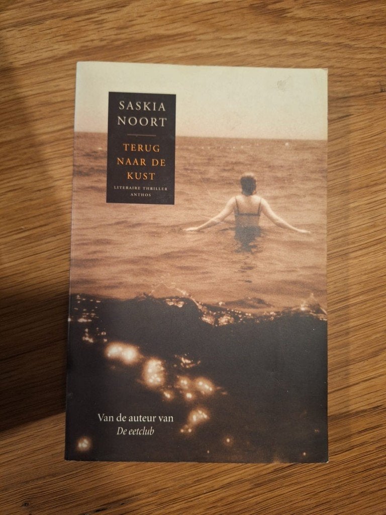 Terug naar de kust - Saskia Noort ISBN: 9789041409294, Ophalen of Verzenden, Gelezen