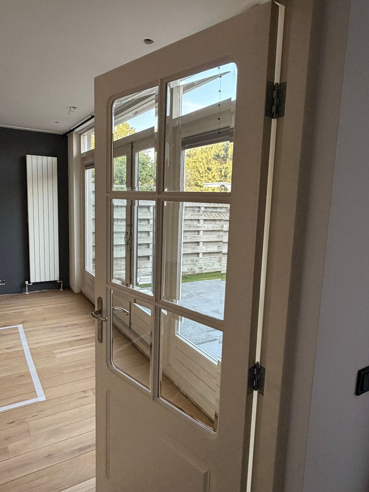 3 klassieke stompe paneeldeuren –2 met glas inclusief beslag, Doe-het-zelf en Verbouw, Ophalen, Gebruikt, 80 tot 100 cm, Binnendeur