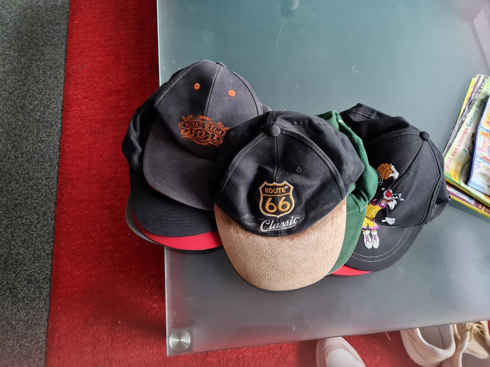50 verschillende caps, Diverse merken, One size fits all, Ophalen of Verzenden, Pet