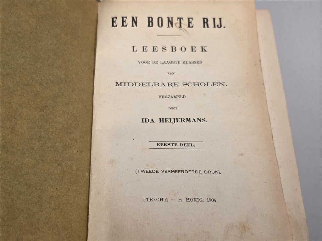 Bonte Rij — Leesboek Middelbare Meisjesscholen 1904, Antiek en Kunst, Antiek | Boeken en Bijbels, Ophalen of Verzenden