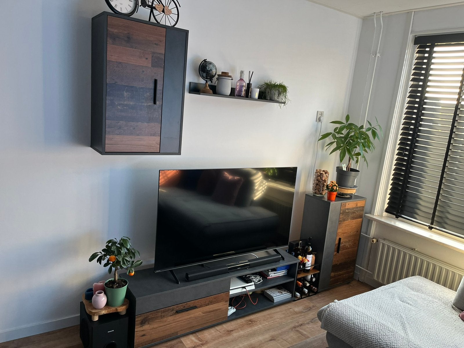 Tv meubel / woonkamer meubels, Huis en Inrichting, Ophalen, Zo goed als nieuw, 25 tot 50 cm, Minder dan 100 cm