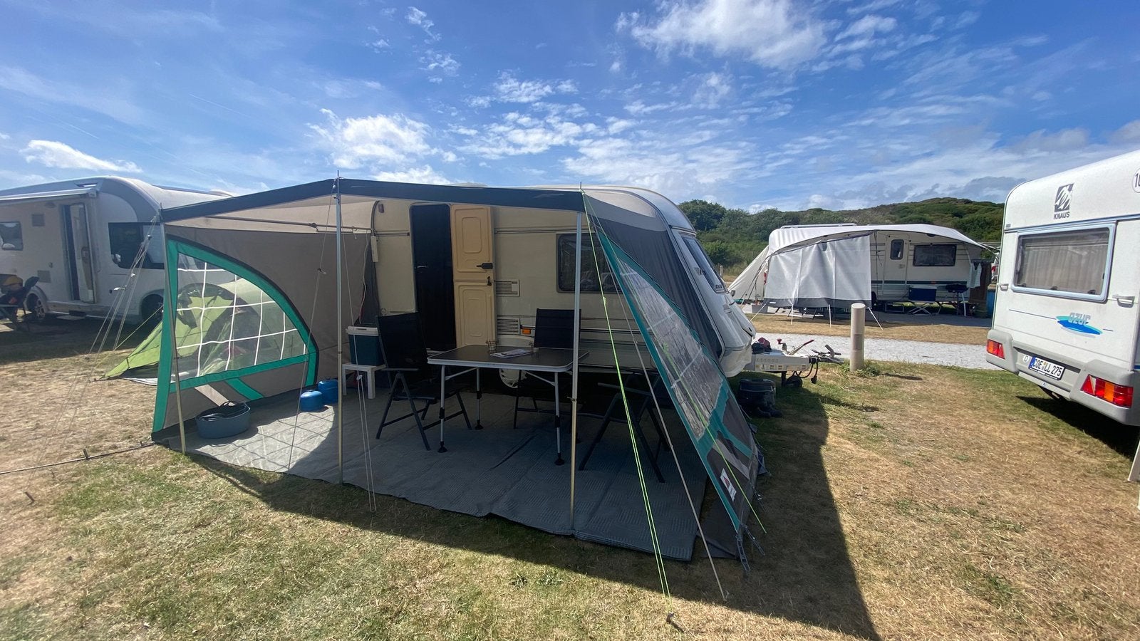 Caravan Beyerland Award, Dawnstar – instapklaar en compleet!, Caravans en Kamperen, Standaardzit, Tot en met 2, Dwarsbed, Particulier