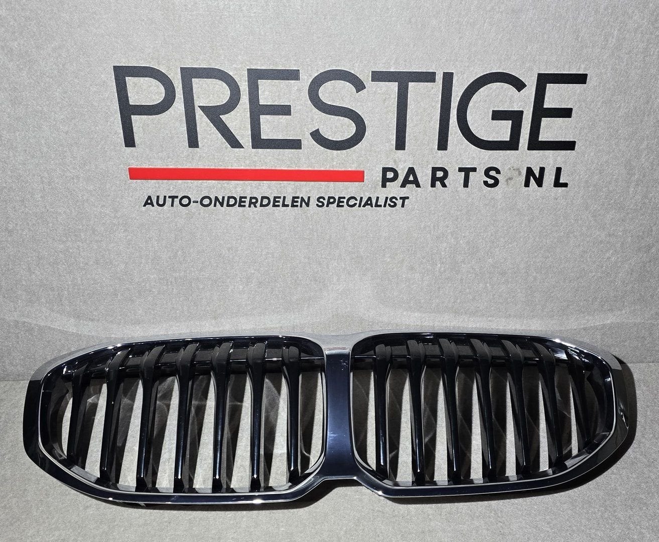 Grill BMW 1 Serie F40 Origineel Nieren 7450959 Zilver Grille, Gebruikt, -, Voor, Ophalen of Verzenden