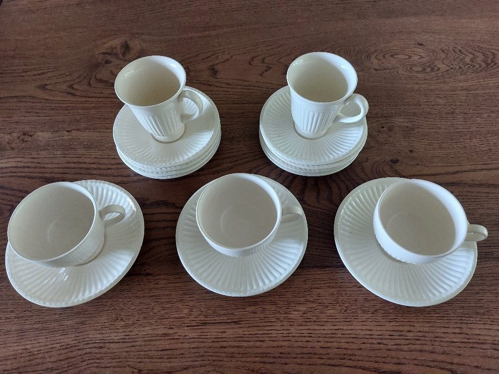 Wedgwood Edme, Huis en Inrichting, Keuken | Servies, Ophalen, Zo goed als nieuw, Wedgwood, Kop(pen) en/of Schotel(s)