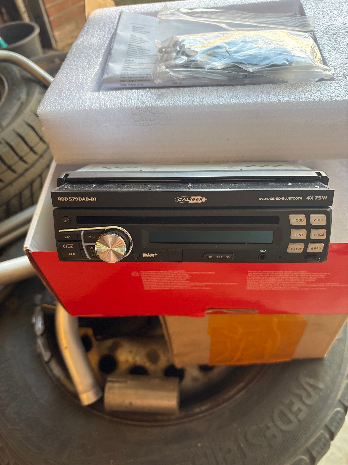 Caliber RDD579DAB-BT Autoradio met DAB+ en Bluetooth, Ophalen of Verzenden, Zo goed als nieuw