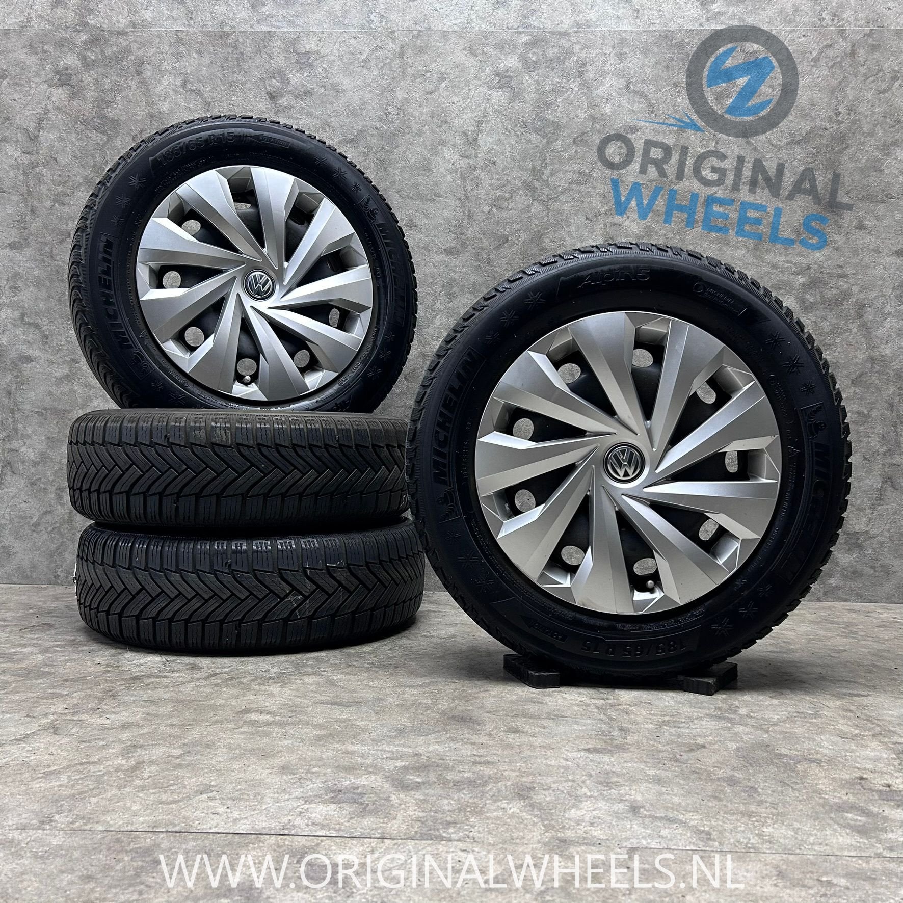 15 inch velgen + wieldoppen + winterbanden VW Polo, Auto-onderdelen, Gebruikt, 15 inch, -, -