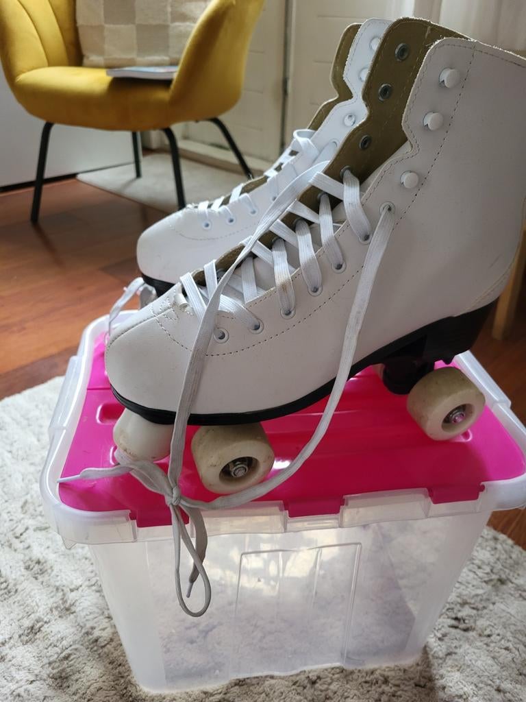 Roces witte rollerskates rolschaatsen 42, Ophalen, Zo goed als nieuw