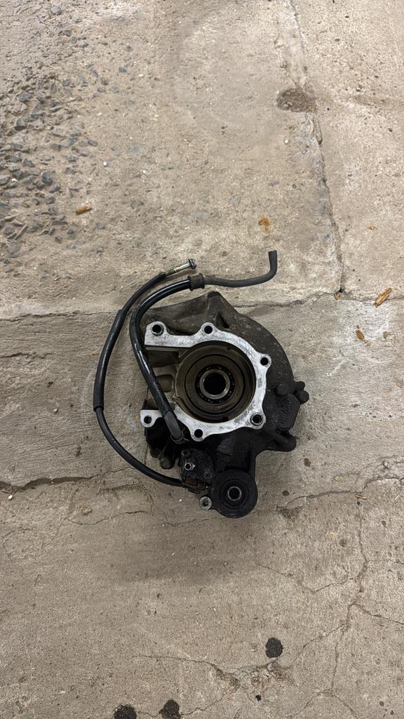 Honda bali/Honda sfx linkse Carterhelft, Ophalen of Verzenden, Gebruikt, Blok