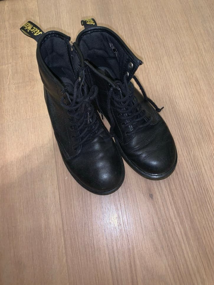 Dr. Martens 1460 J Zwarte Leren Laarzen Maat 35, Ophalen of Verzenden, Zo goed als nieuw, Meisje, Laarzen