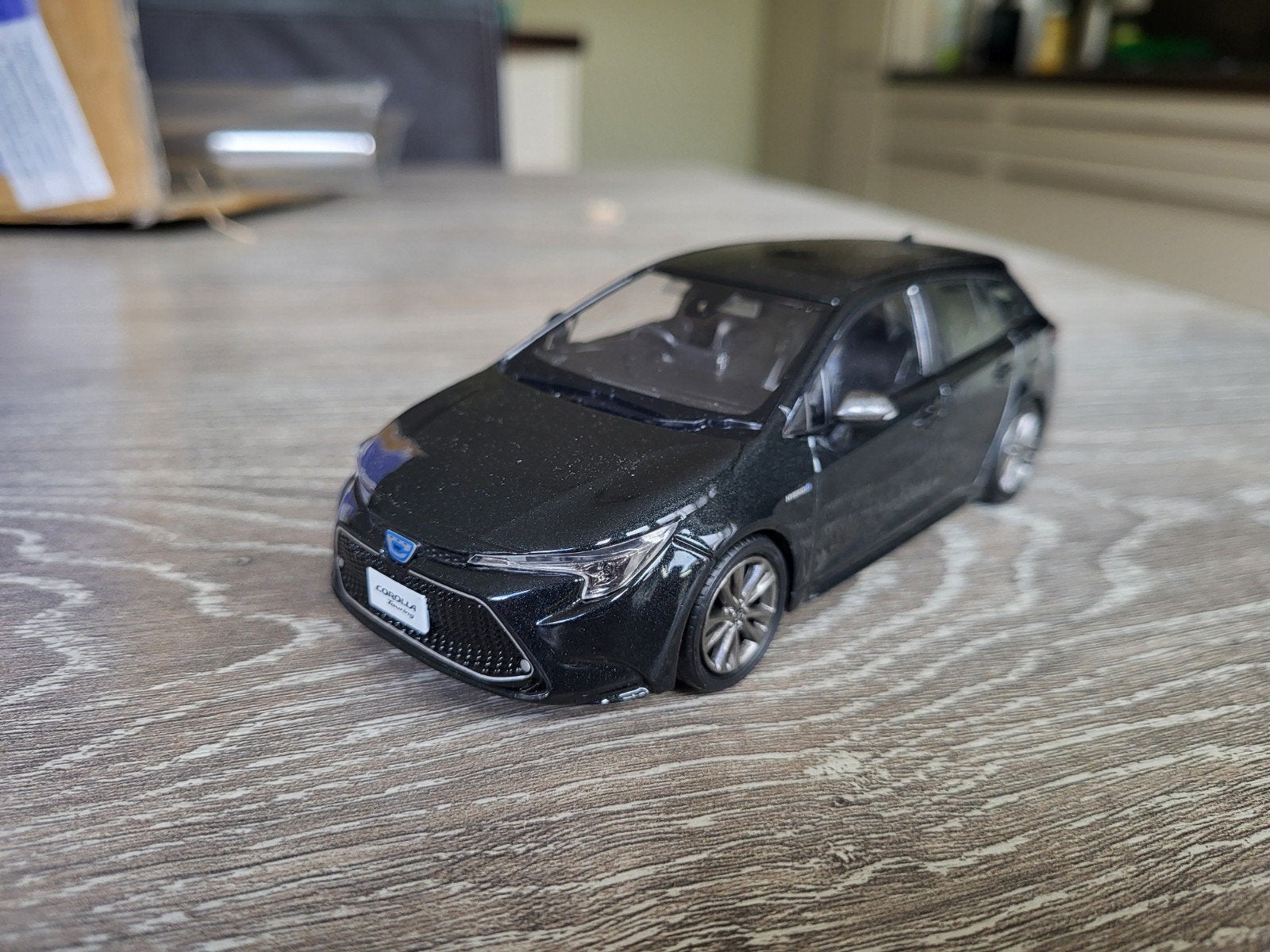 Toyota Corolla TS schaal 1:30, Ophalen of Verzenden, Zo goed als nieuw, Auto, Overige merken