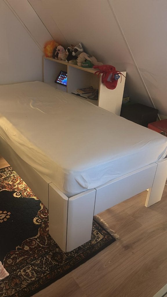 Bed Fresh 1-persoons wit met verstelbare lattenbodem, Ophalen, 90 cm, Eenpersoons, Wit