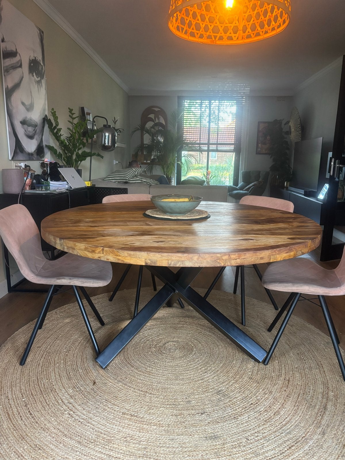 Massie mango  eettafel - 72 cm hoog, 1.50 breed, Huis en Inrichting, Ophalen of Verzenden, Overige houtsoorten, 100 tot 150 cm