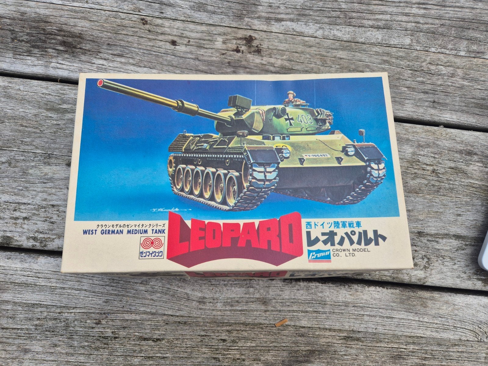 Crown Model Leopard West German Medium Tank modelbouw, Overige merken, Tank, 1:32 tot 1:50, Nieuw
