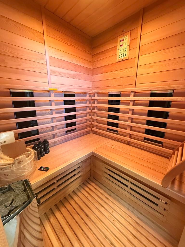 Combi Sauna - Infrarood + Finse sauna | Bezorging en Montage, Ophalen of Verzenden, Zo goed als nieuw, Fins of Traditioneel, Complete sauna