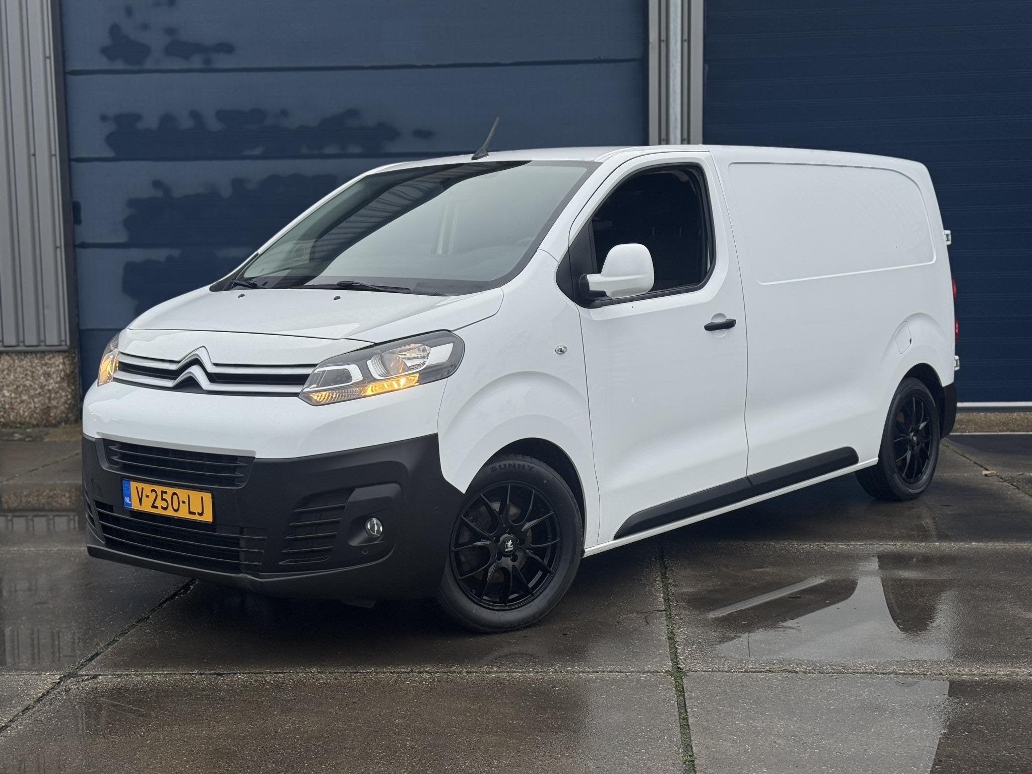 Citroen Jumpy 1.6 BlueHDI 95 Club M S&S AUTOMAAT / CRUISE CO, Auto's, Stof, Euro 6, Citroën, Origineel Nederlands