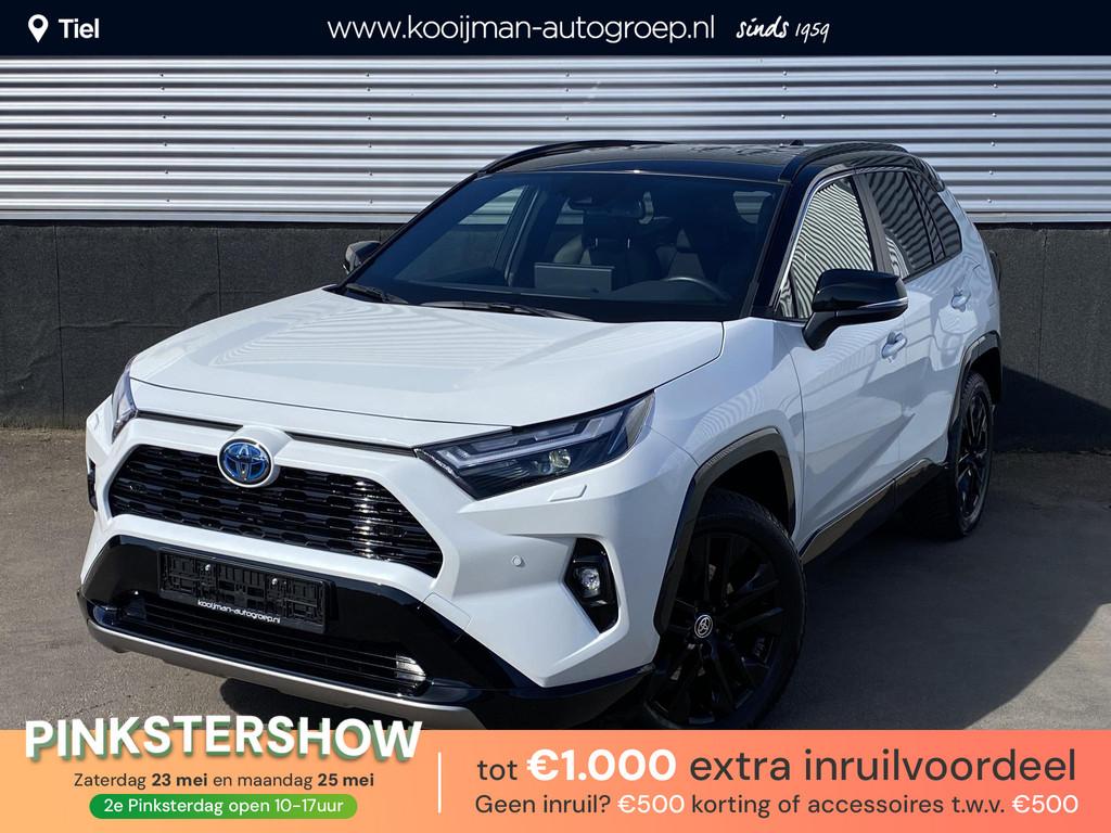 Toyota RAV4 2.5 Hybrid AWD Bi-tone edition Parelmoer, naviga, Auto's, Toyota, Automaat, Gebruikt, Euro 6, 4 cilinders