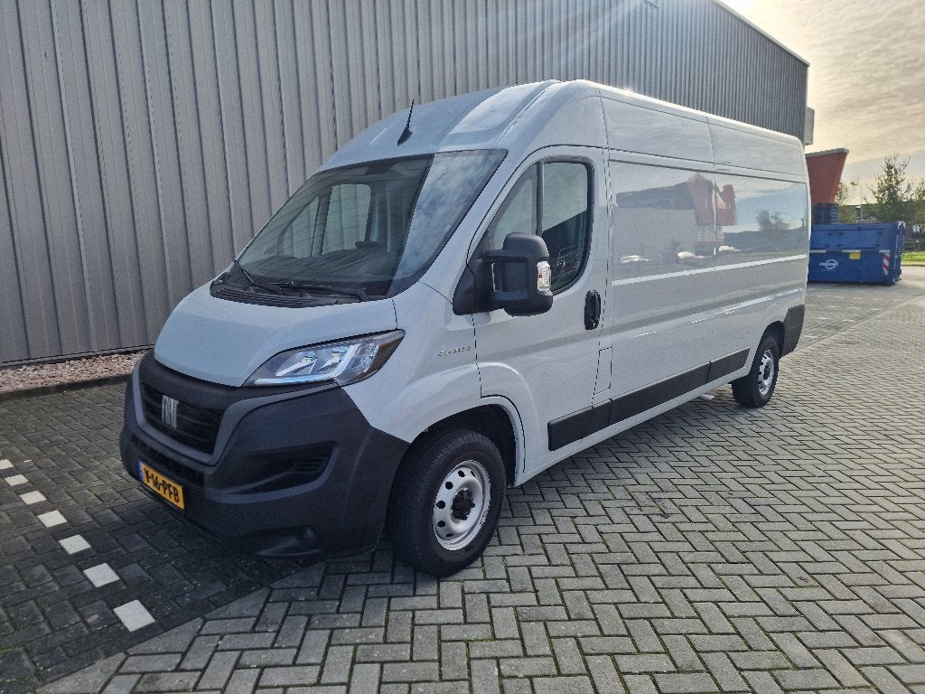 Fiat Ducato grijs 2.2 diesel L3H2 euro 6 2021 nieuw model, Auto's, Voorwielaandrijving, Stof, Euro 6, 4 cilinders