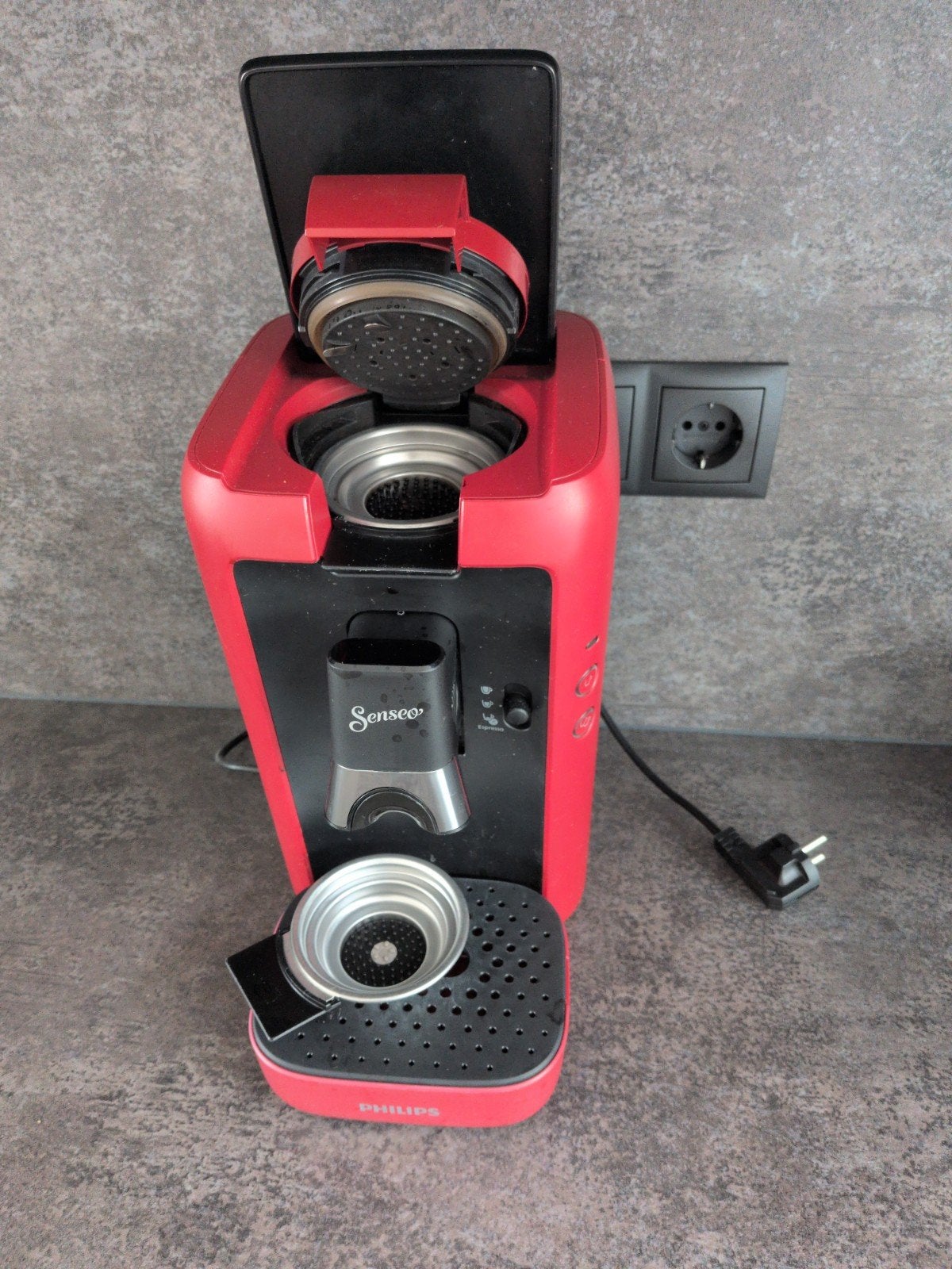 Philips Senseo Maestro koffiezetapparaat rood, Witgoed en Apparatuur, Koffiezetapparaten, Ophalen, Gebruikt, Koffiemachine, 2 tot 4 kopjes