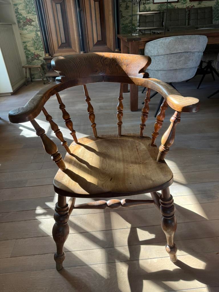 Antieke Windsor stoelen (8 stuks) – massief iepenhout, Ophalen