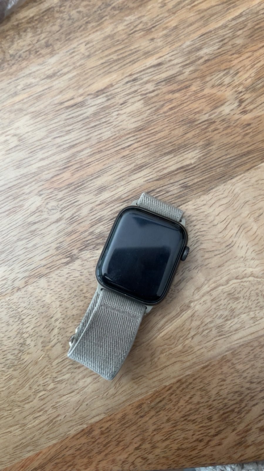 Applewatch SE 44 mm, Ophalen, Zwart, IOS, Zo goed als nieuw