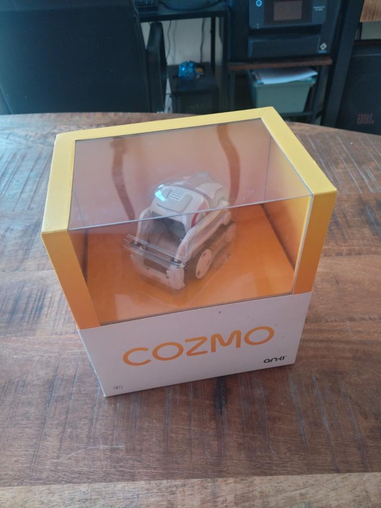 Anki Cozmo Robotje - Interactieve Robot, Ophalen, Gebruikt, Jongen of Meisje