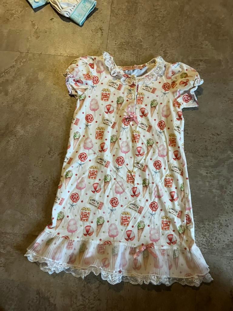 MIMI & LACE nachtjapon maat 98 ZGAN, Nacht- of Onderkleding, Meisje, Ophalen of Verzenden, Zo goed als nieuw