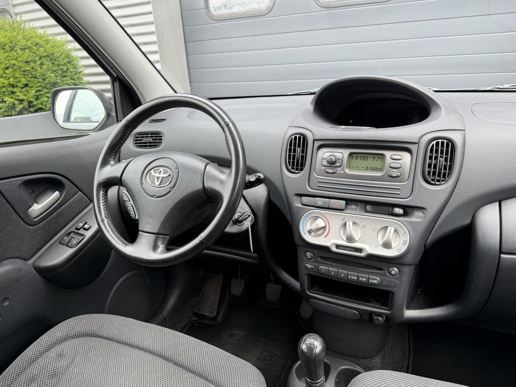 Toyota Yaris Verso 1.3 VVT-i | Airco | Radio | Nette Auto!, Auto's, Voorwielaandrijving, 1299 cc, 4 cilinders, 400 kg