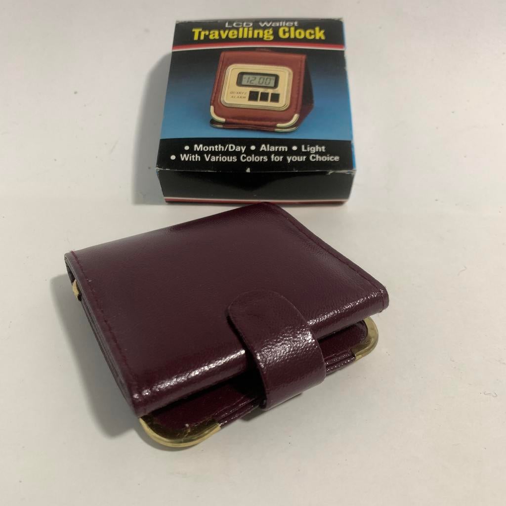 LCD Wallet Reizigersklok - Compacte Digitale Wekker, Ophalen of Verzenden, Gebruikt, Digitaal, Wekker of Tafelklok