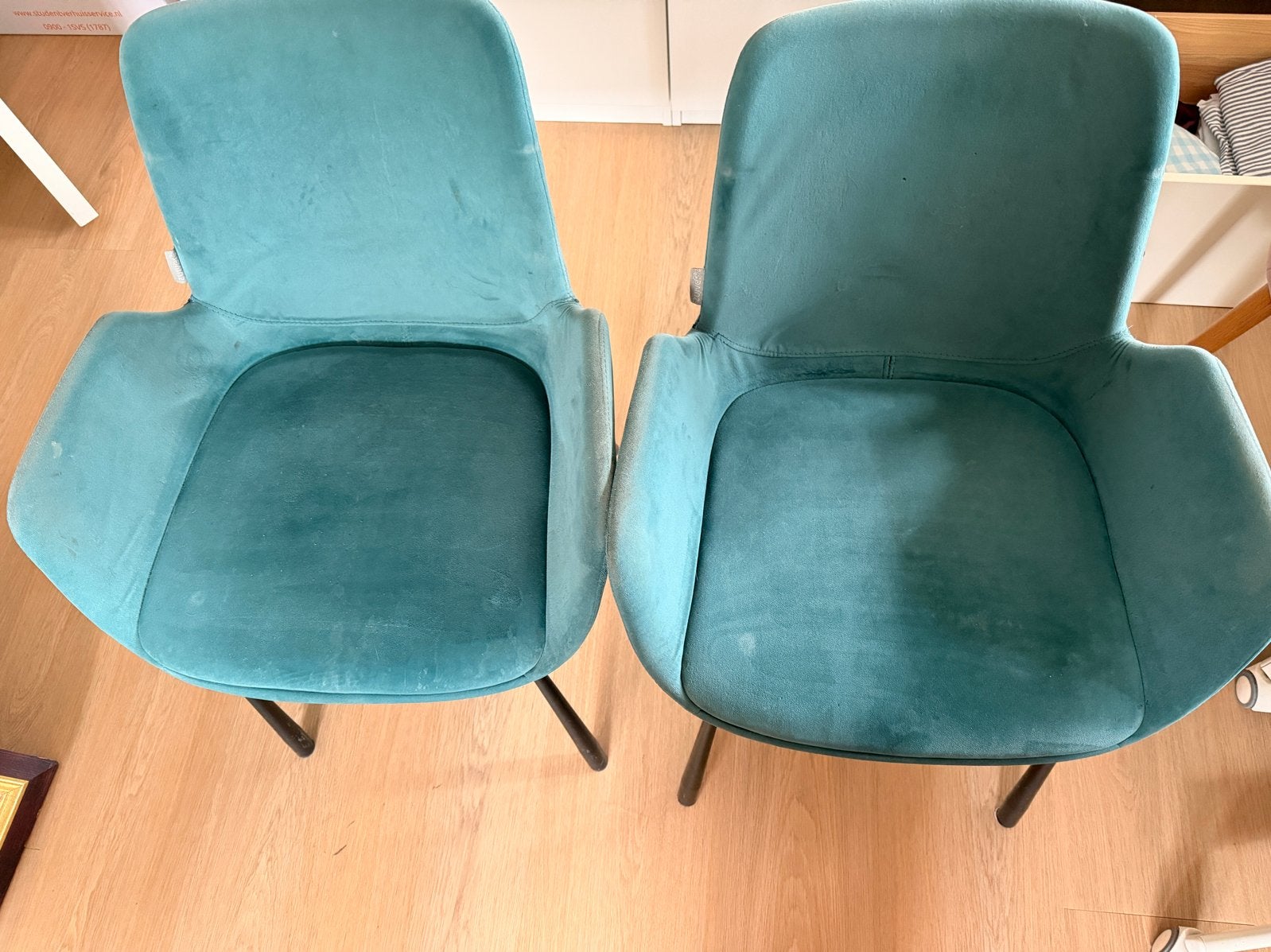 Twee trendy donkergroene Zuiver stoelen, Huis en Inrichting, Stoelen, Ophalen, Gebruikt, Twee, Overige kleuren
