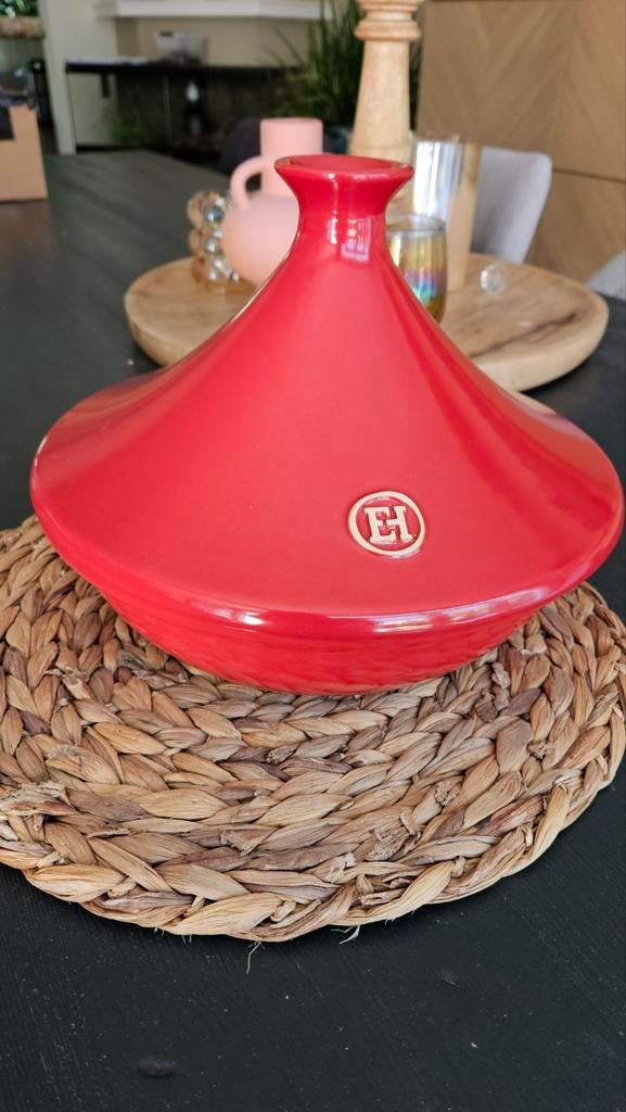 Emile Henry Tajine Rood 27 cm, Overige materialen, Keramische plaat, Overige typen, Ophalen of Verzenden