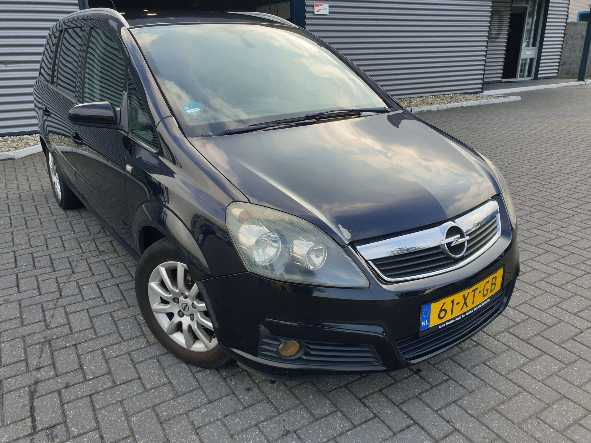 Opel Zafira 1.8 Executive, Auto's, Gebruikt, 4 cilinders, Zwart, Origineel Nederlands