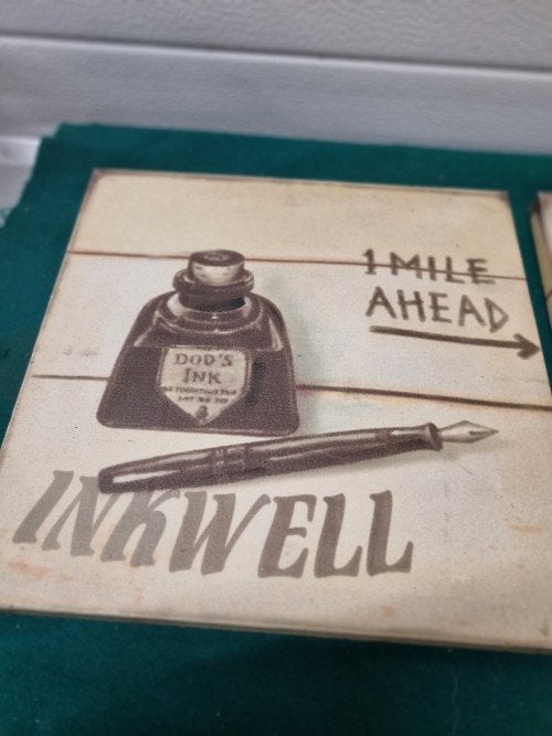 Wandhanger inkt pot en typemachine retro look, Ophalen of Verzenden, 'T Olde Gre-j, Info@toldegrej.nl, Endepoelstraat 20f Didam